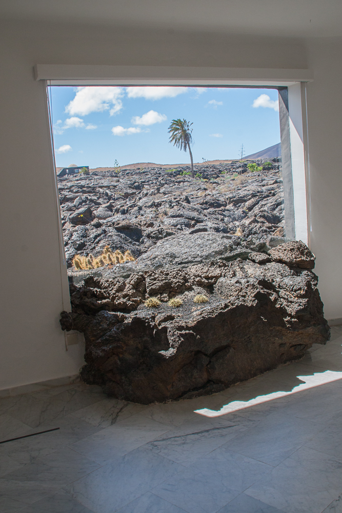 Lava flow through a window (Fundación César Manrique).jpg